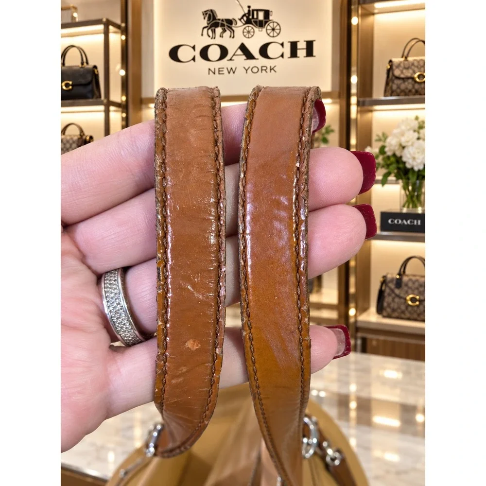 C224 Coach Hampton Tote Vintage